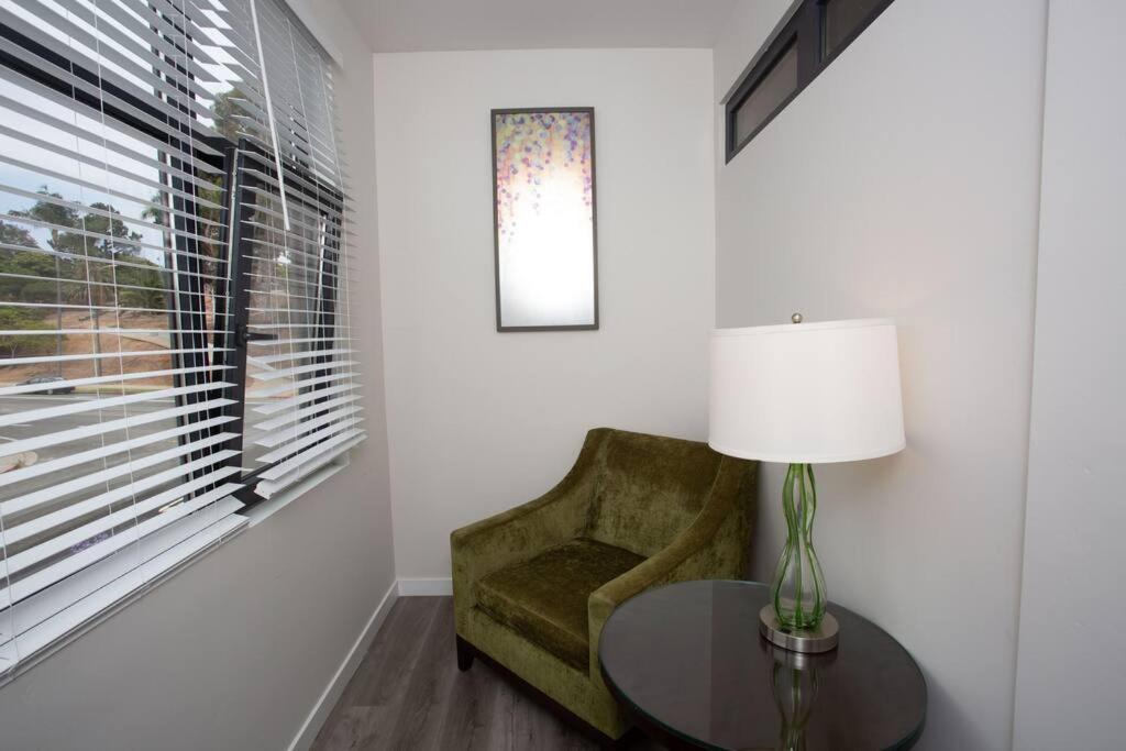 Comfy Studio With Cali King Size Mattress San Diego Luaran gambar